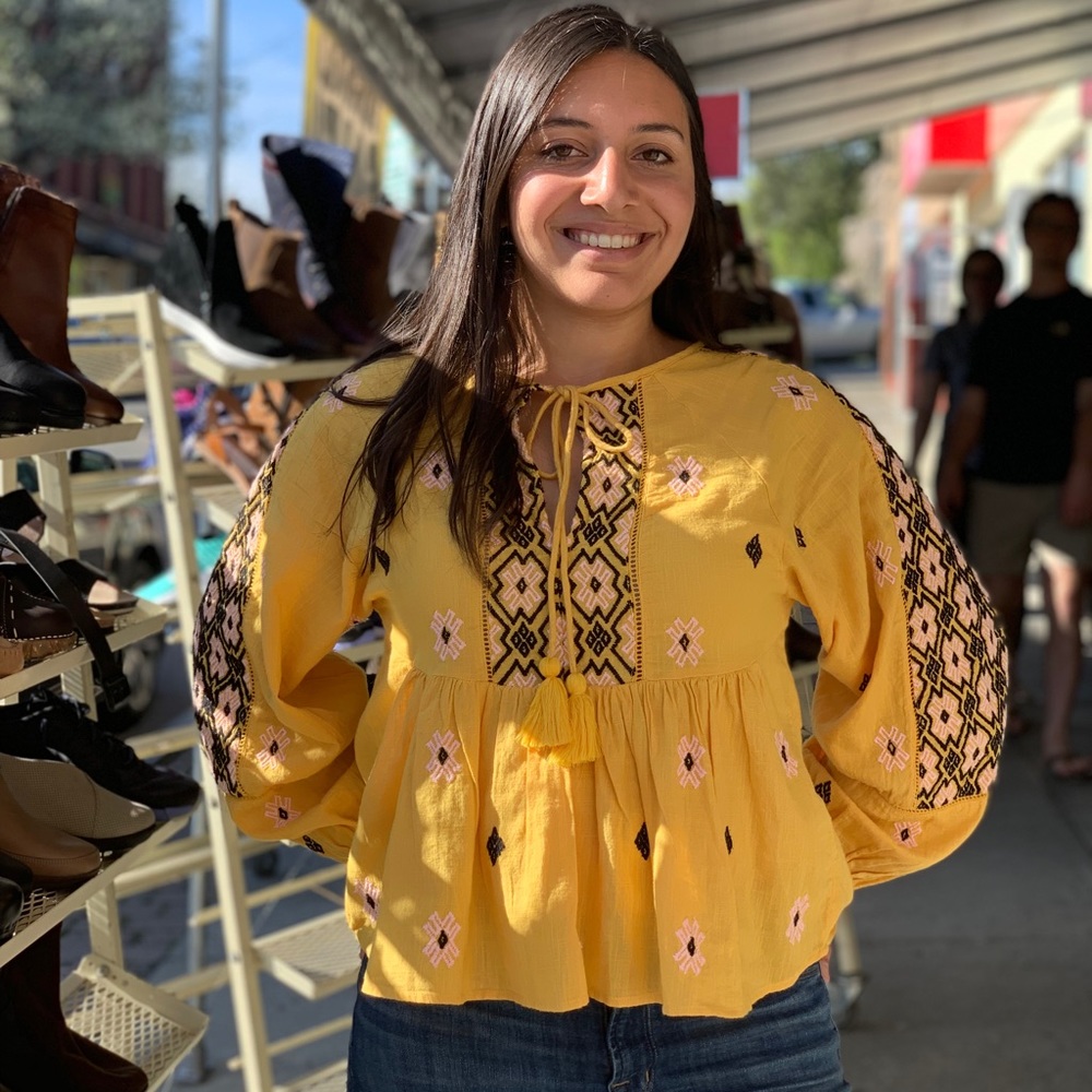 Meet your Posher, Ananya
